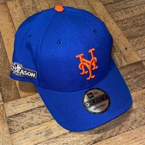 New Era Mets Hat Adjustable Velcro closure